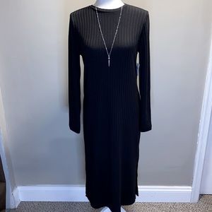 Old navy black midi dress🖤